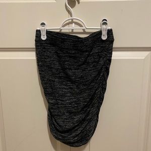 Gap skirt